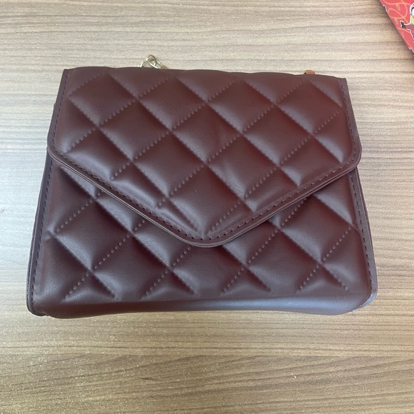 Mini Quilted Flap Chain Crossbody Purse, NWT - Picture 14 of 14